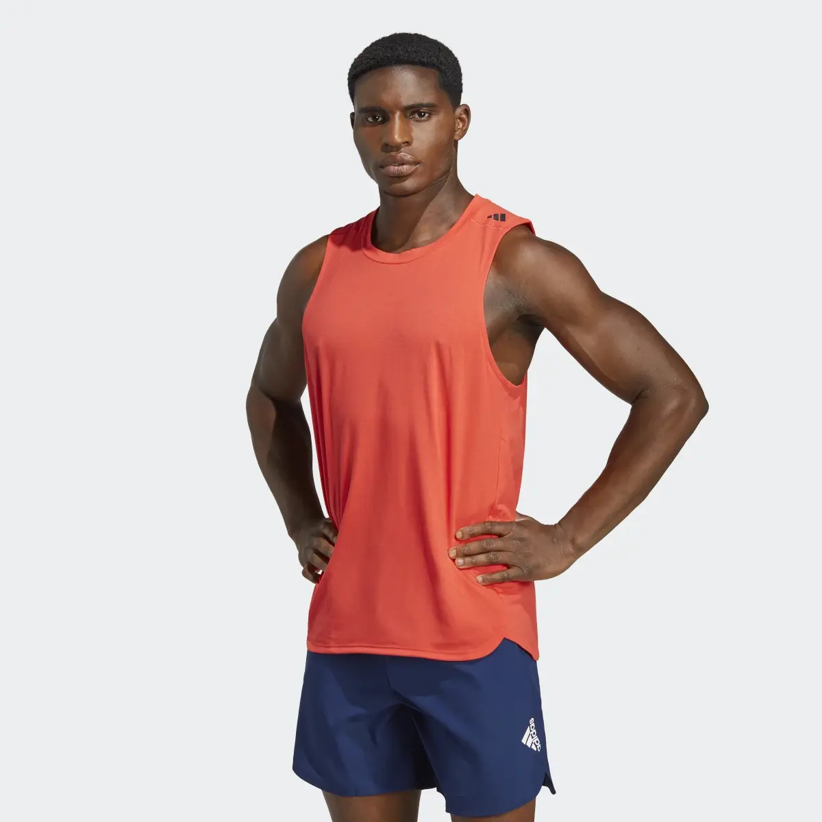 Adidas Camiseta sin mangas Designed for Training Workout. 2