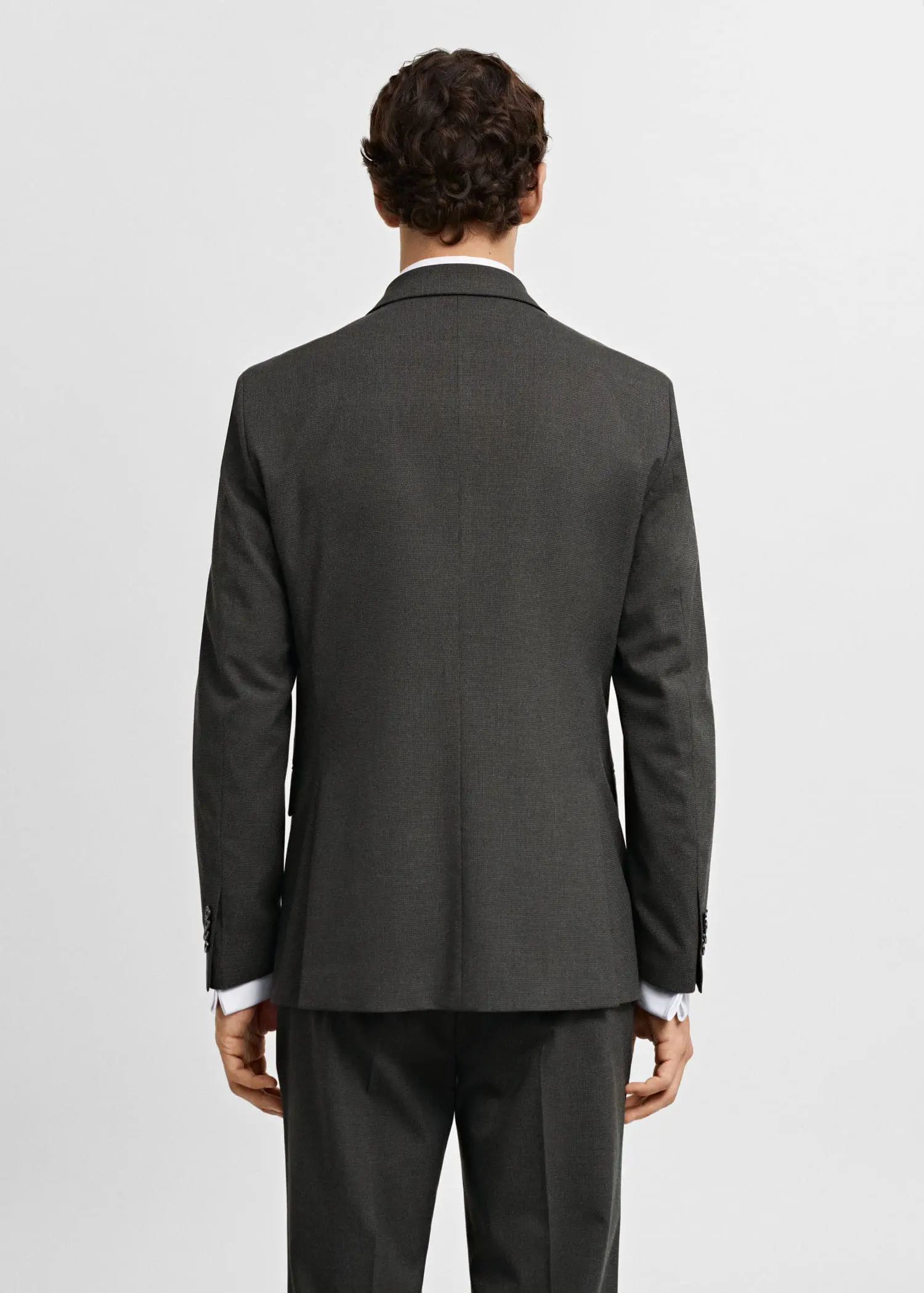 Mango Stretch fabric slim-fit suit jacket. 3