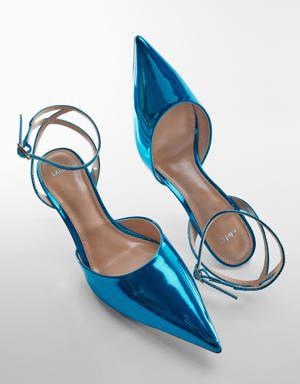 Metallic heel shoes