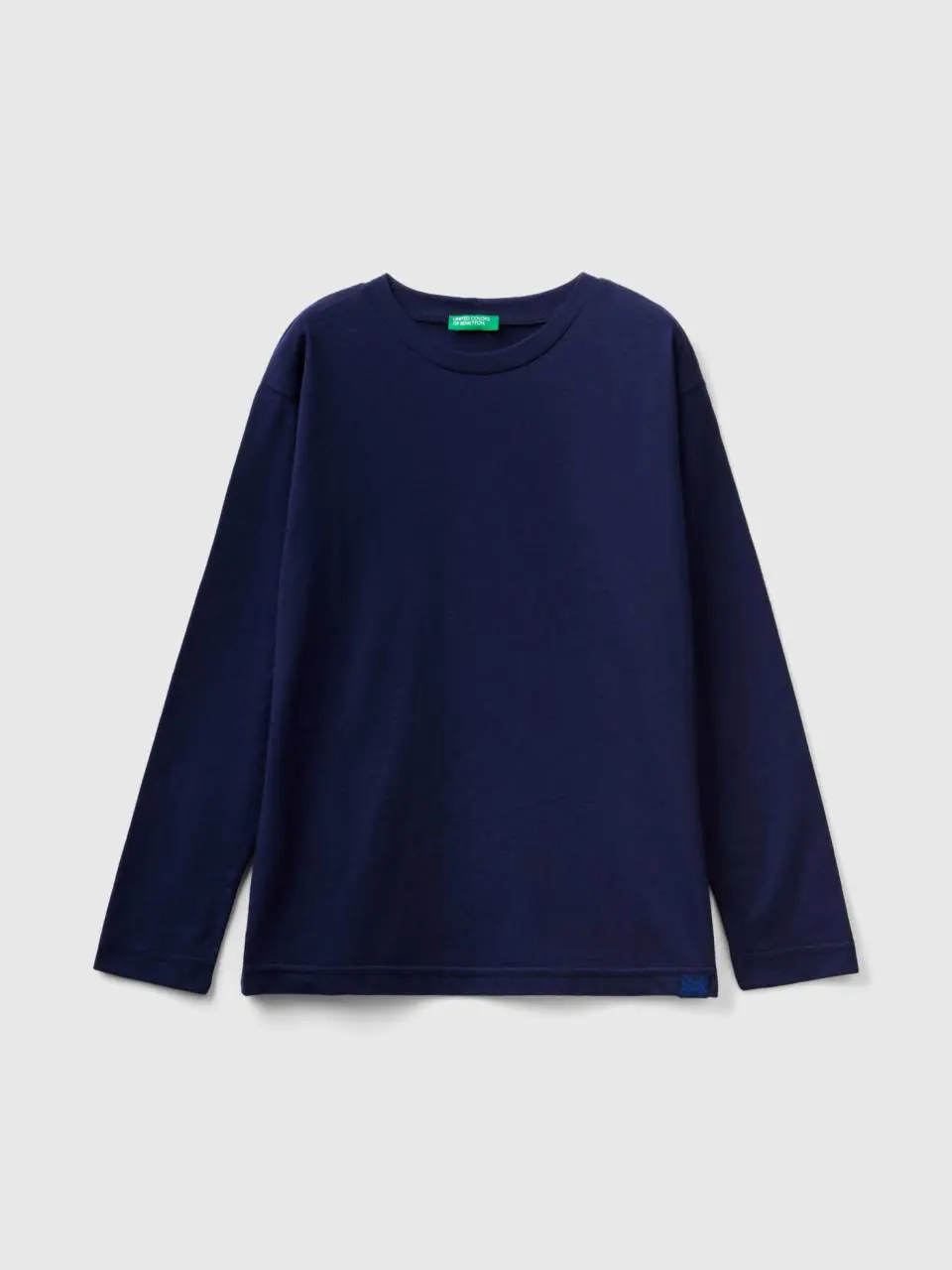 Benetton 100% organic cotton crew neck t-shirt. 1