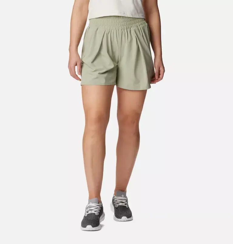Columbia Women's Boundless Beauty™ Shorts. 1