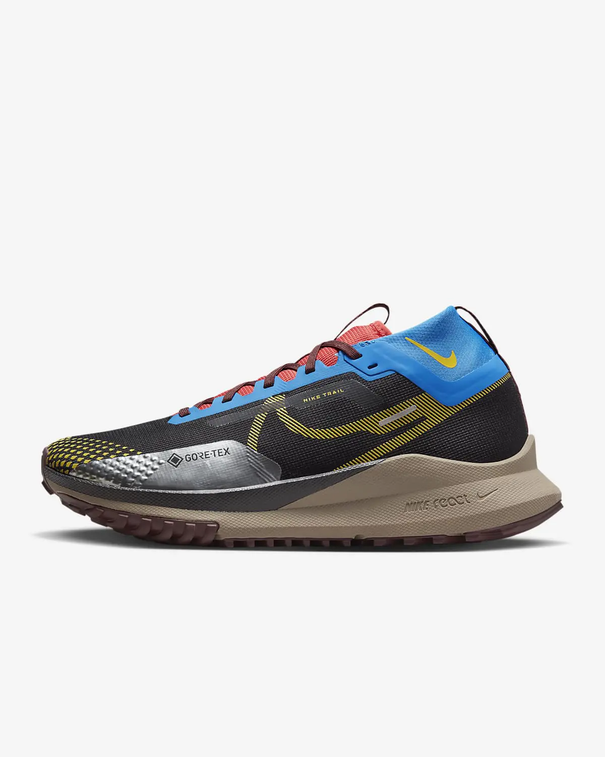 Nike Pegasus Trail 4 GORE-TEX. 1