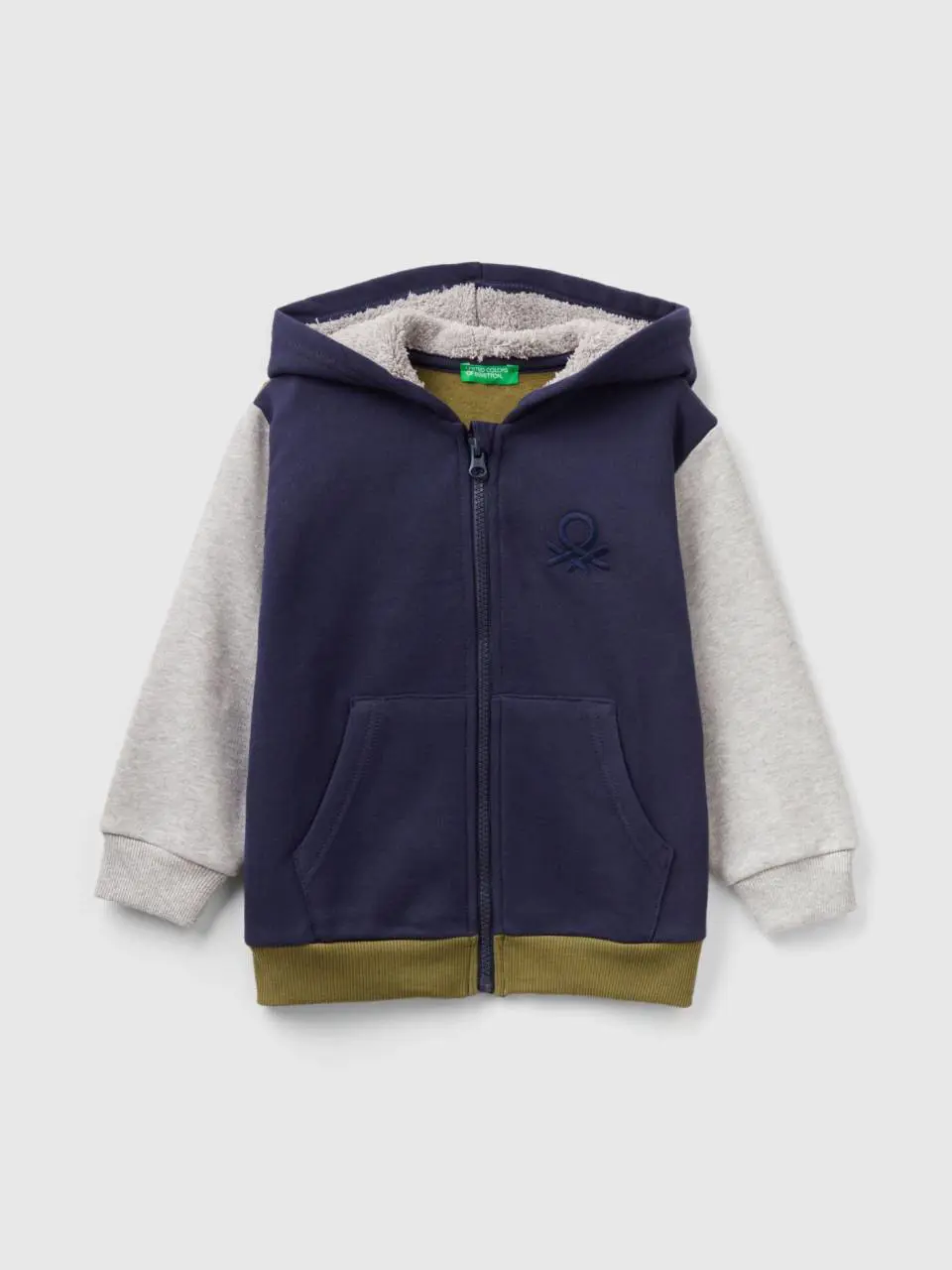 Benetton sweatshirt with lined hood. 1