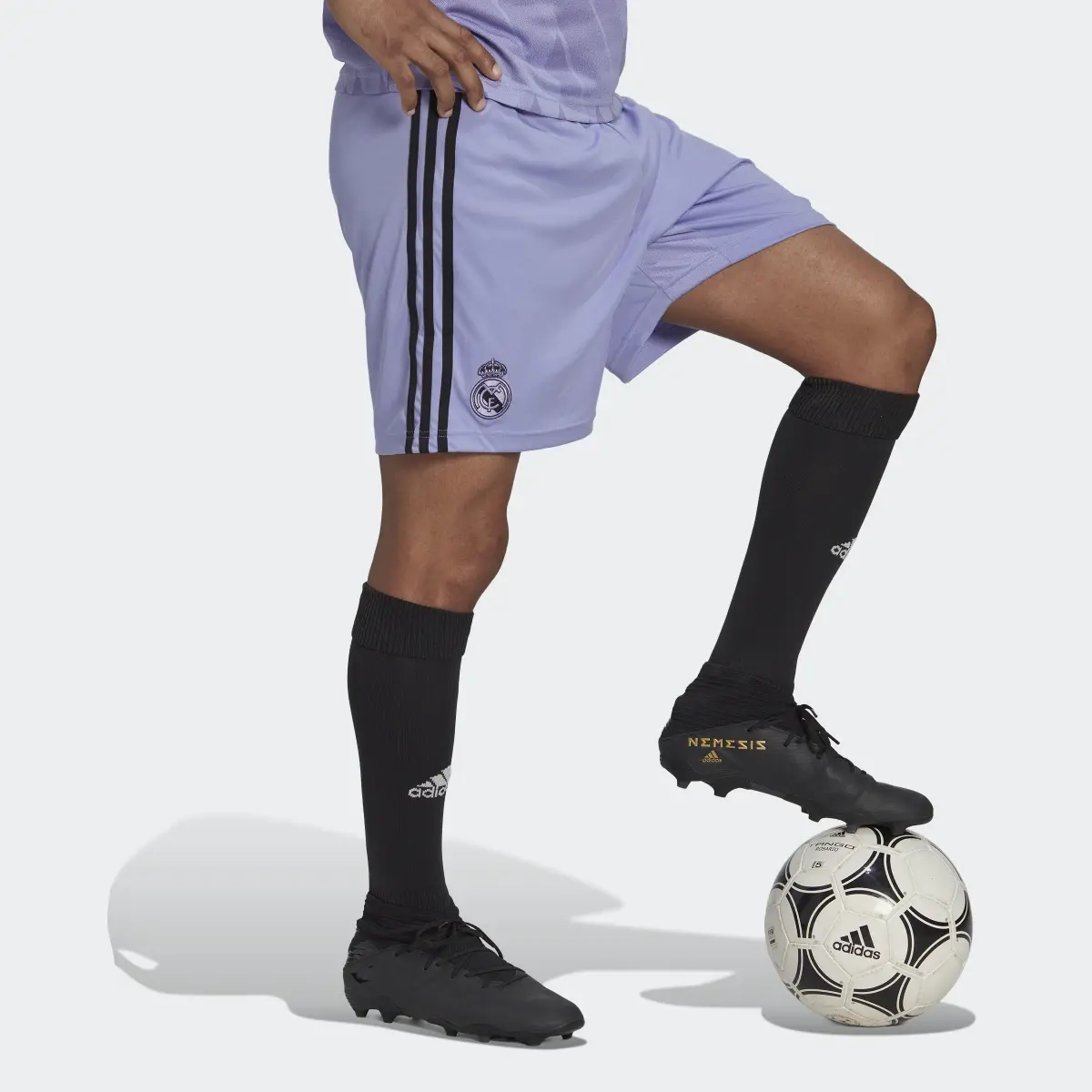 Adidas Shorts Uniforme de Visitante Real Madrid 22/23. 3