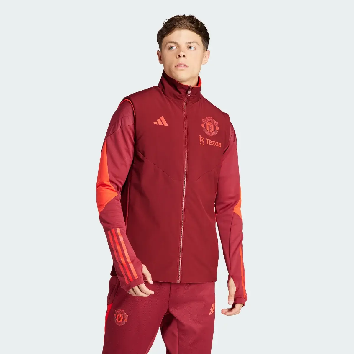 Adidas Bezrękawnik Manchester United Tiro 23 Winterized. 2