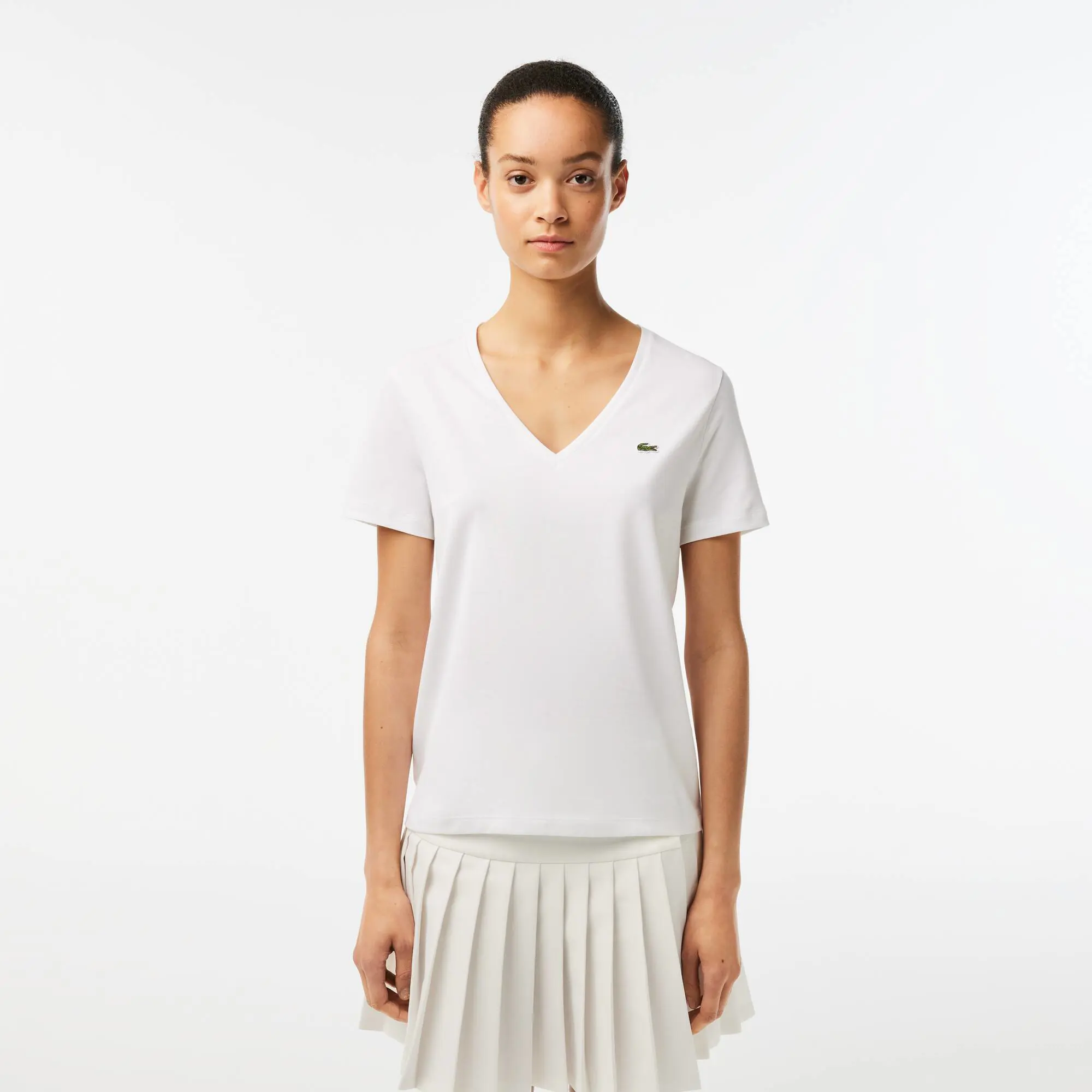 Lacoste Women’s V-neck Loose Fit Cotton T-shirt. 1