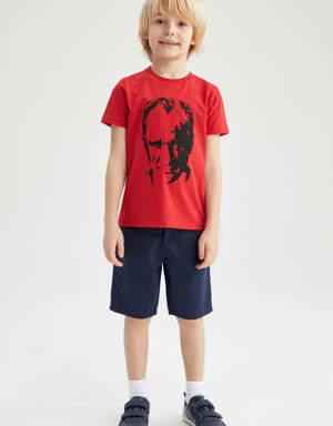 Erkek Çocuk Atatürk Baskılı Pamuklu Penye Kısa Kollu Tişört