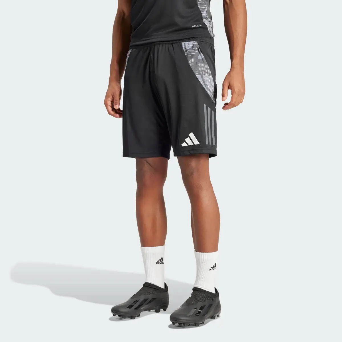 Adidas Short da allenamento Tiro 24 Competition. 2