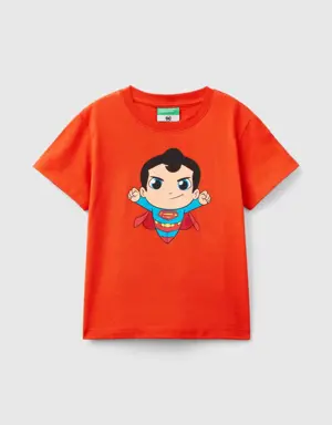 red superman ©&™ dc comics t-shirt