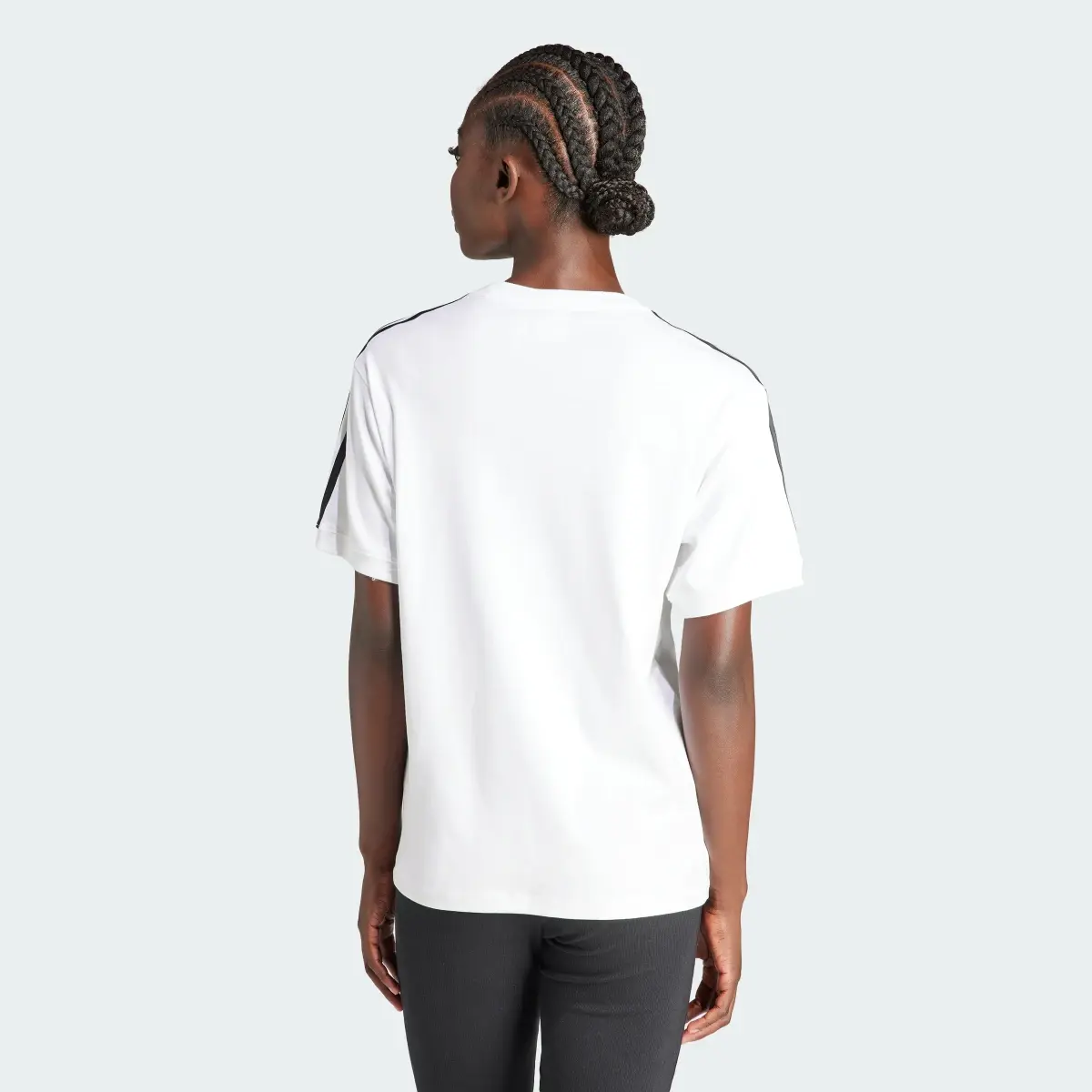 Adidas 3-Streifen T-Shirt. 3