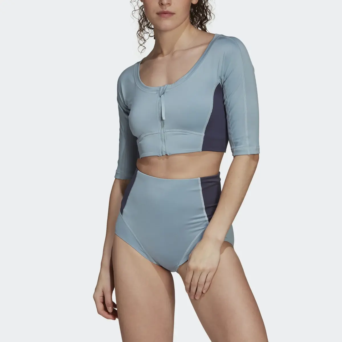 Adidas Yoga Top. 1