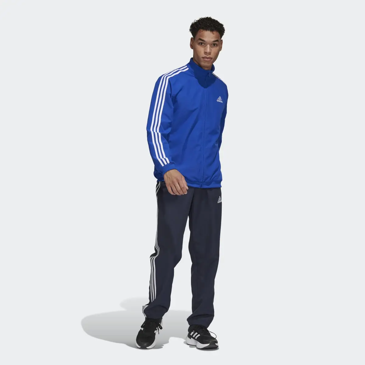 Adidas AEROREADY Essentials Regular-Fit 3-Stripes Eşofman Takımı. 2