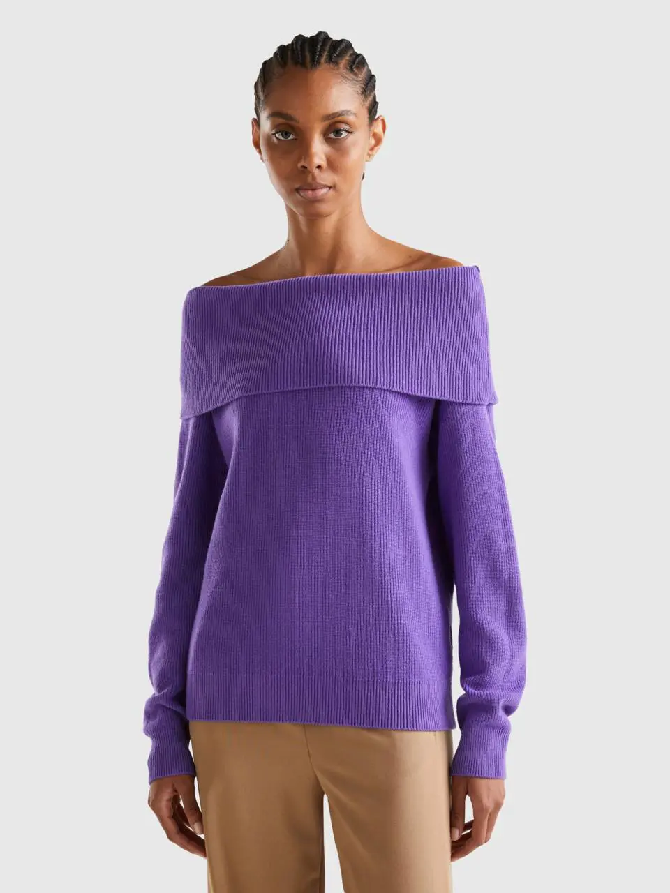 Benetton sweater with bare shoulders. 1