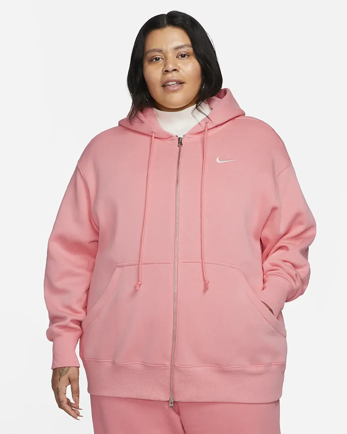 Nike Sportswear Phoenix Fleece. 1