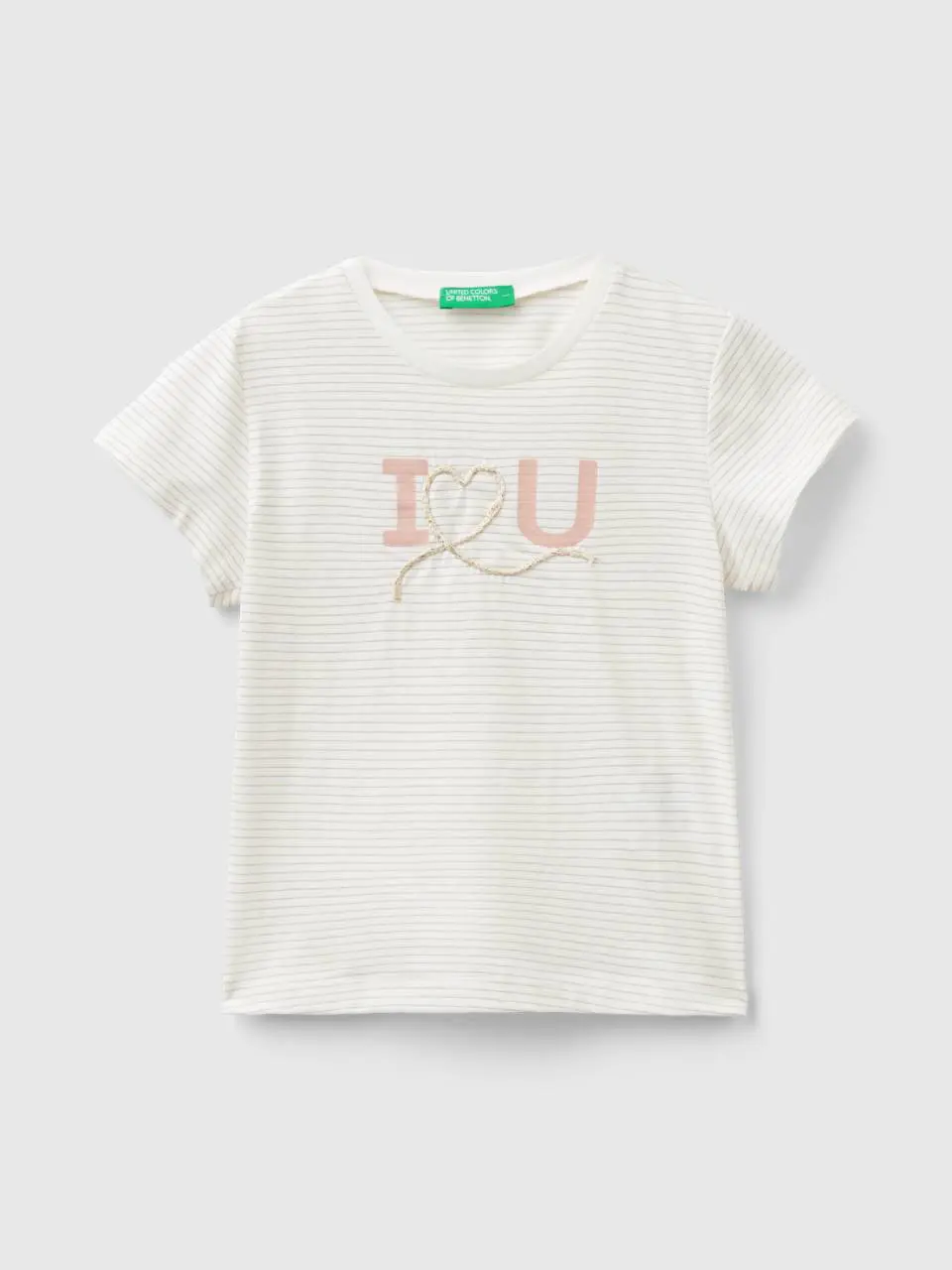 Benetton t-shirt with cord embroidery. 1