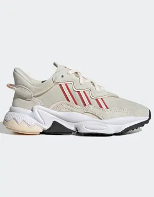Adidas OZWEEGO Shoes. 2 Adidas OZWEEGO Shoes. 2