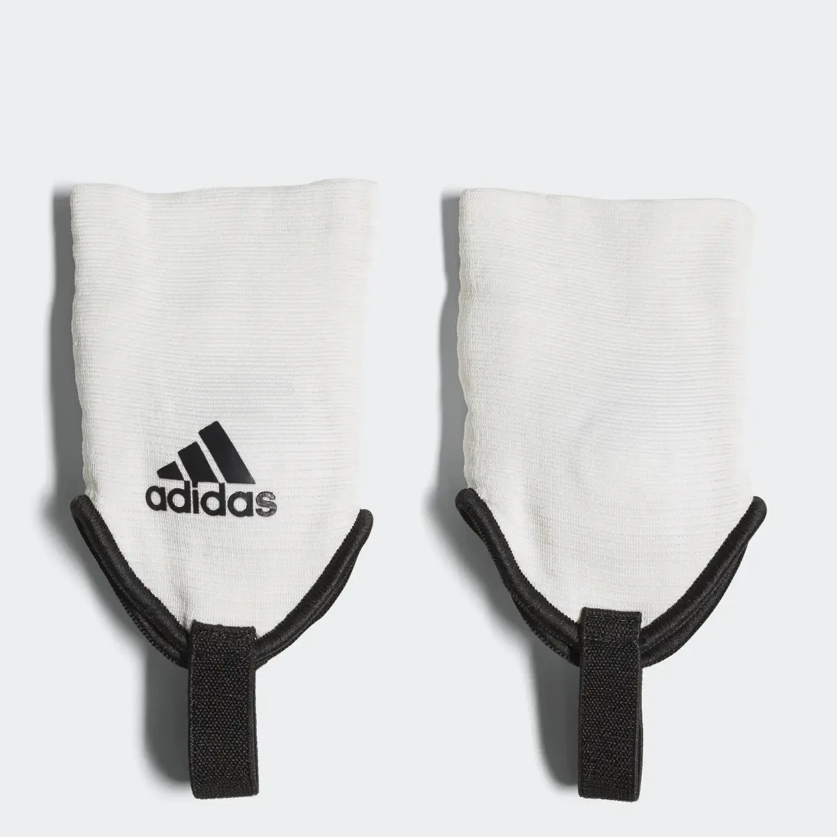 Adidas Cobertura para Tornozelo. 1