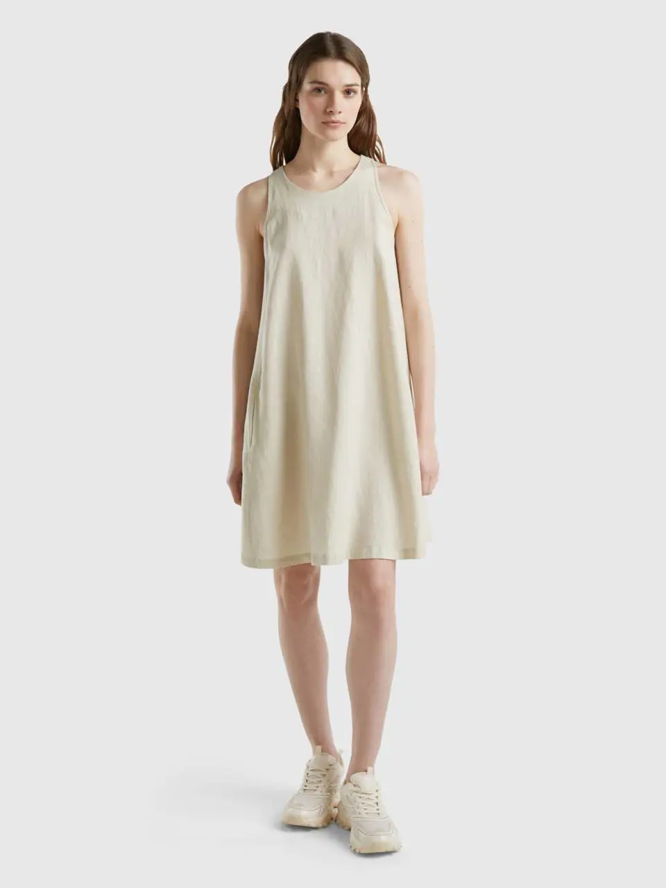 Benetton sleeveless dress in pure linen. 1