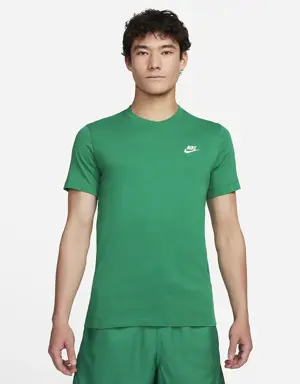 Nike Sportswear Club