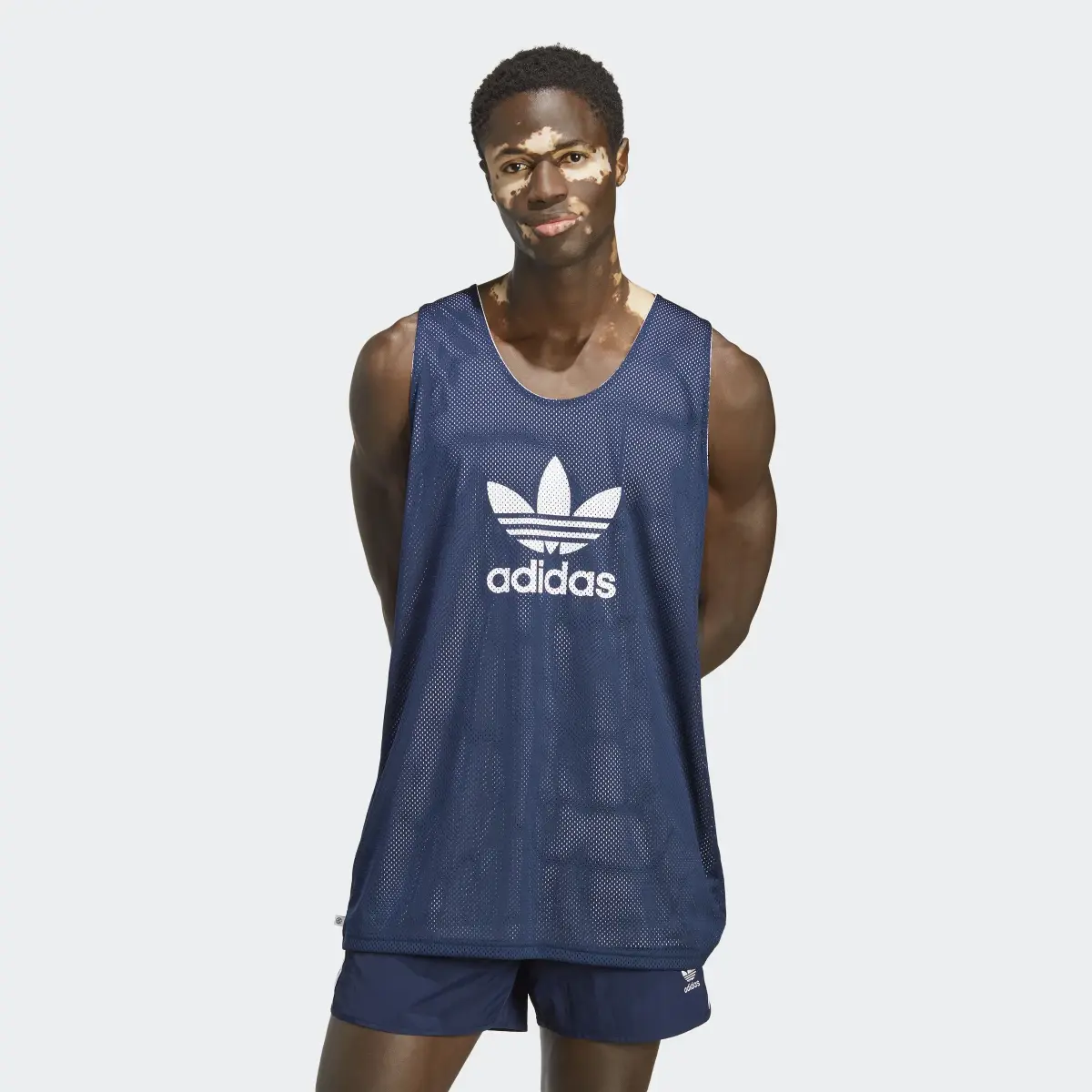 Adidas Adicolor Classics Basketball Trefoil Jersey. 3