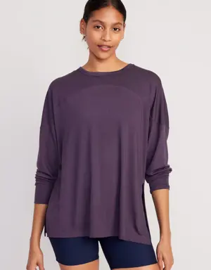 Oversized UltraLite All-Day Performance Tunic for Women purple