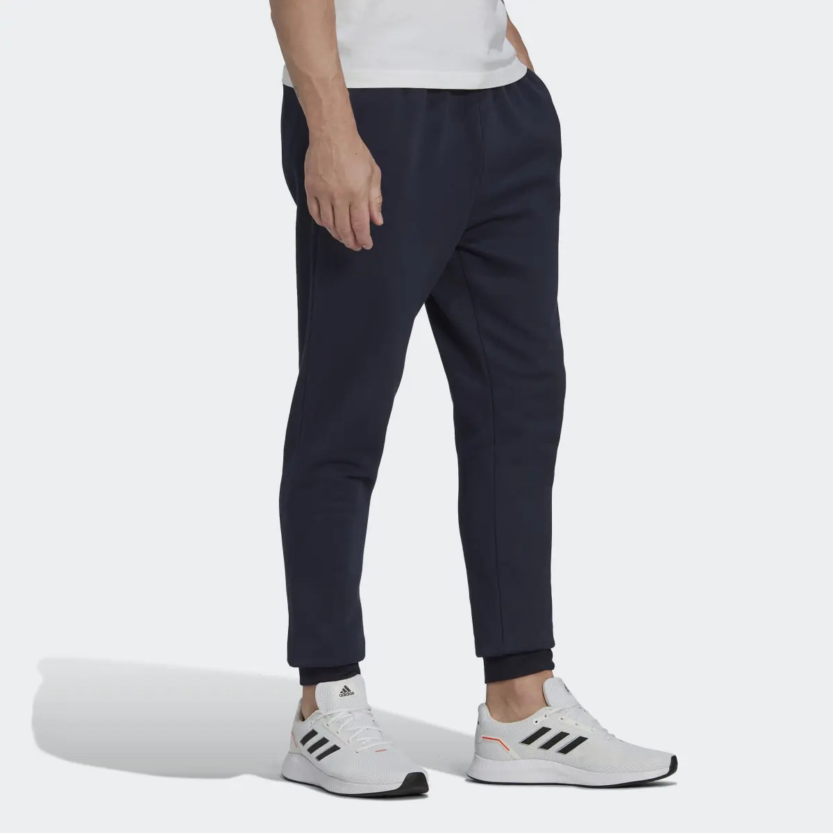 Adidas Pantalon fuselé en molleton Essentials. 3