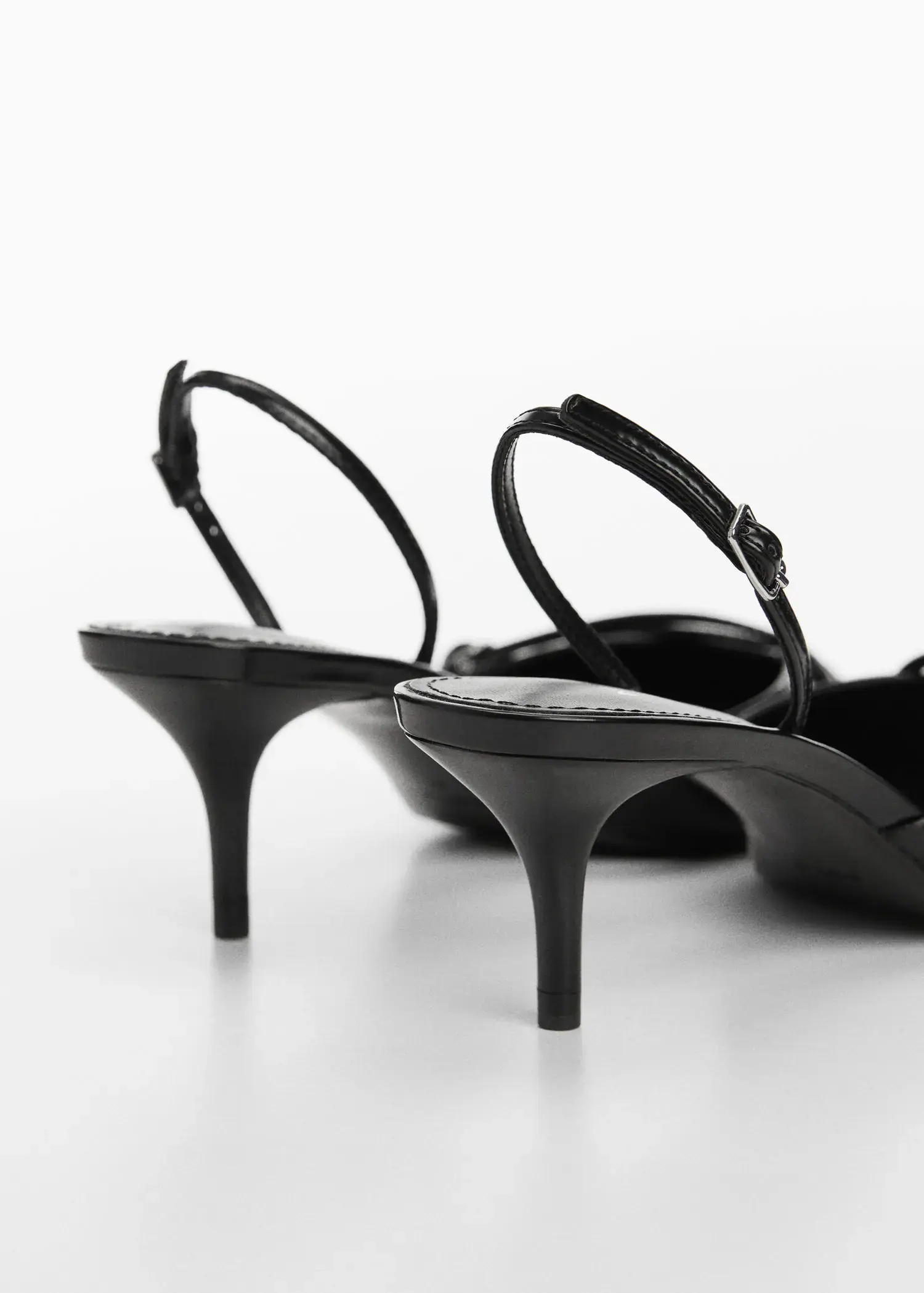 Mango Slingback heeled shoes with buckle. 2
