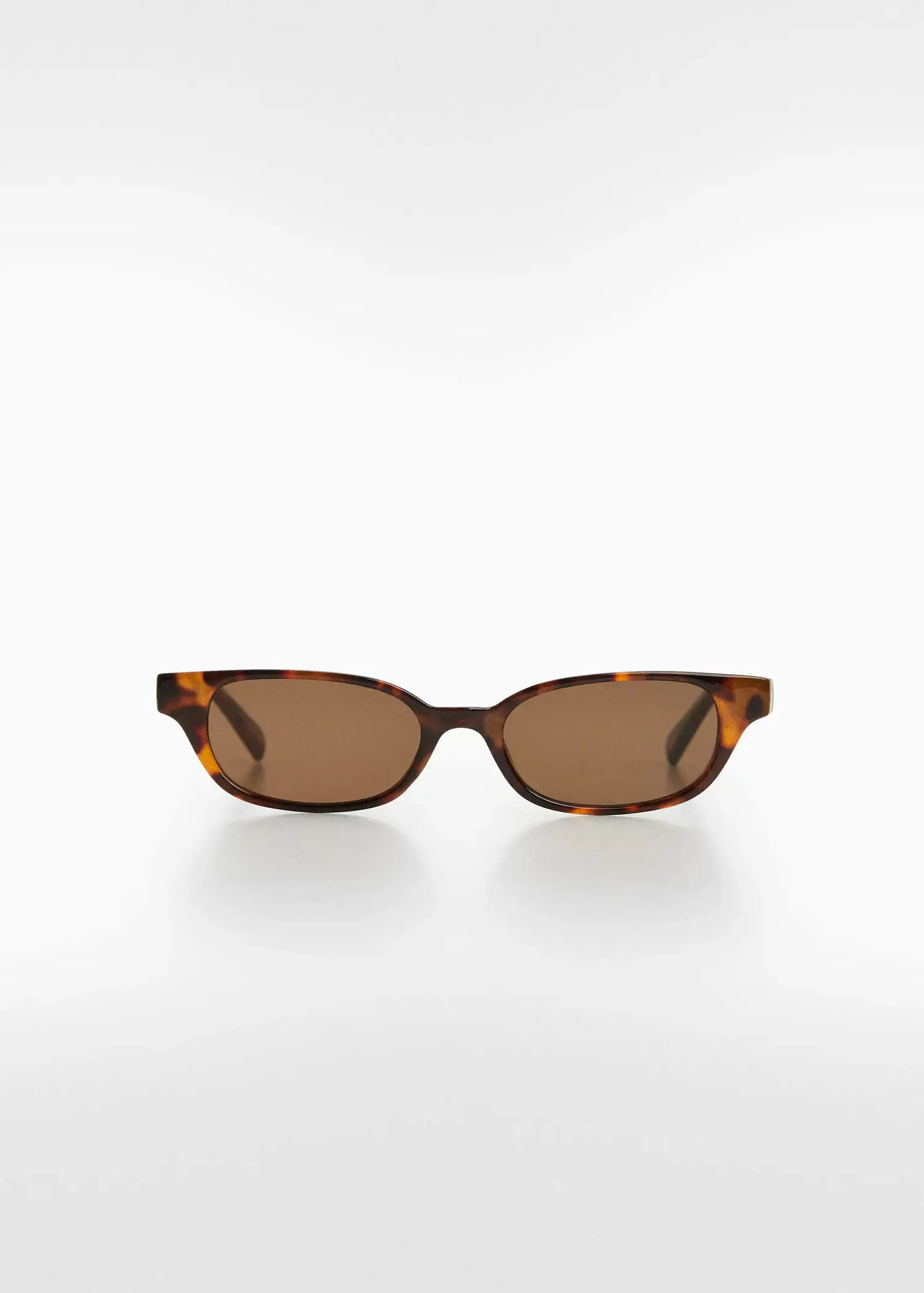 Mango Sonnenbrille im Retro-Stil. 1