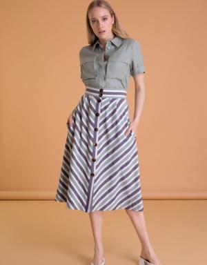 Line Patterned Front Buttoned Bias Green Skirt