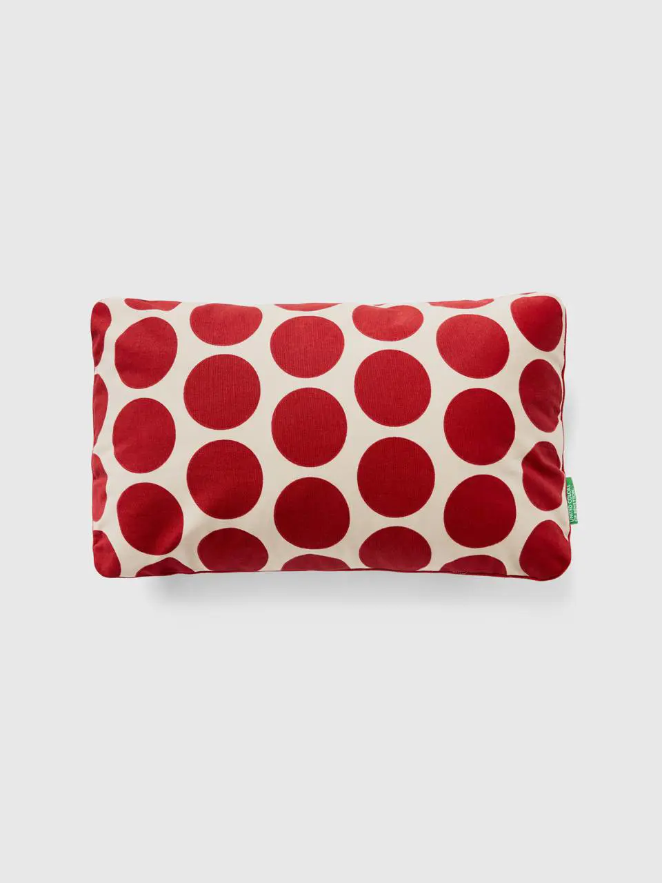 Benetton rectangular pillow with red polka dots. 1