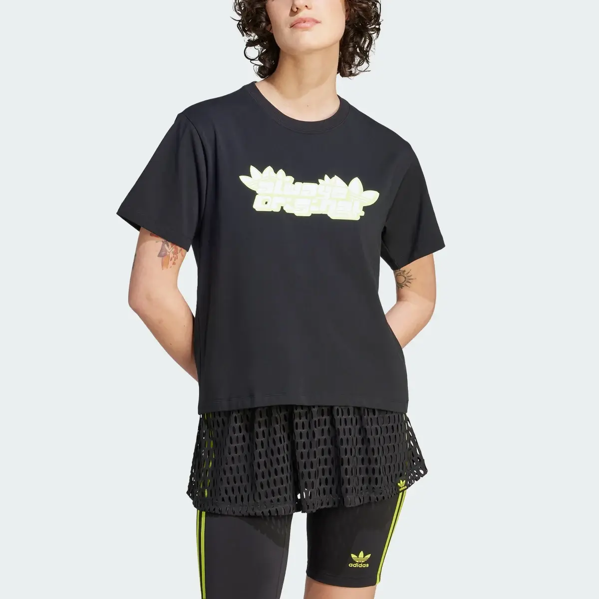 Adidas Graphics Regular Tee. 1