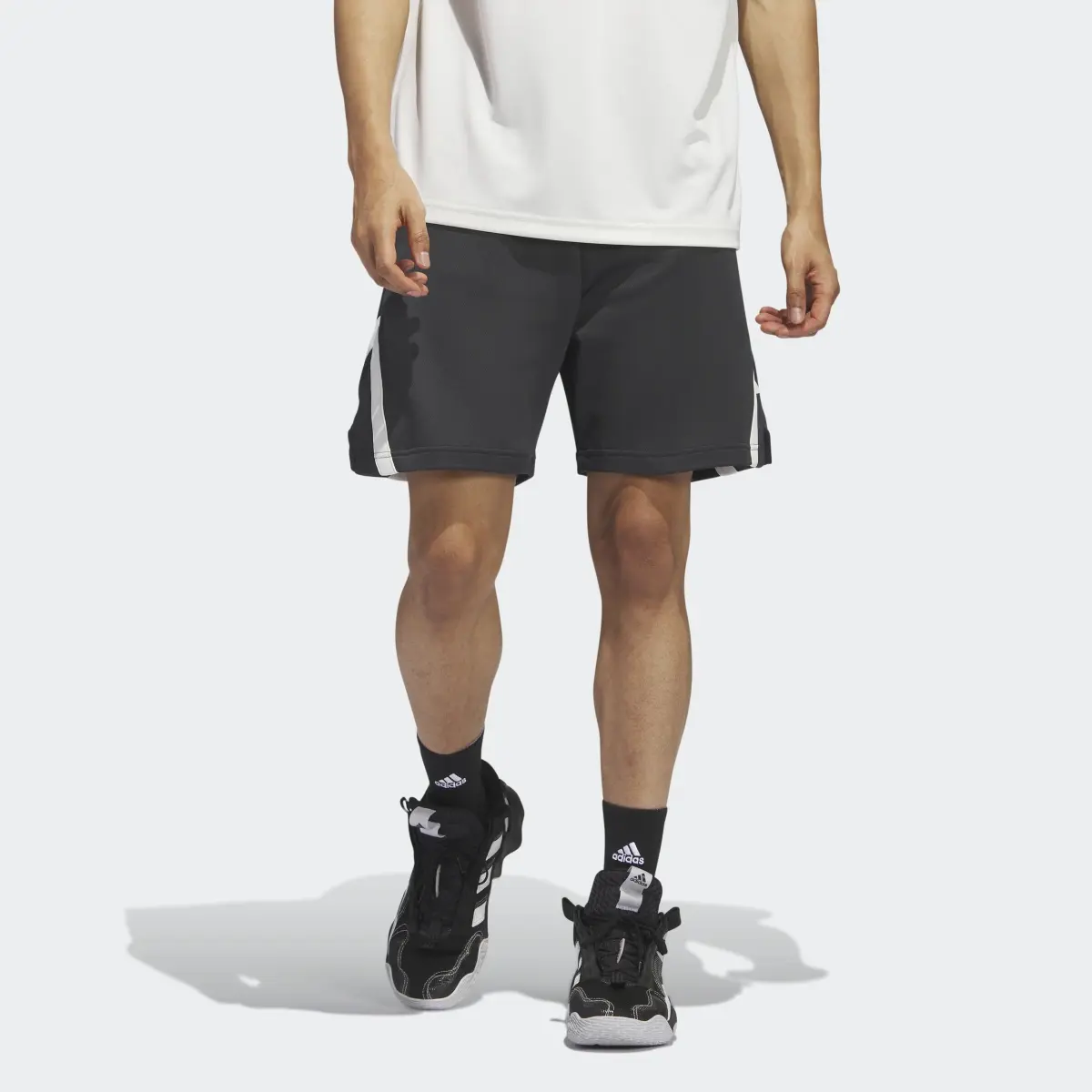 Adidas Shorts Select. 1