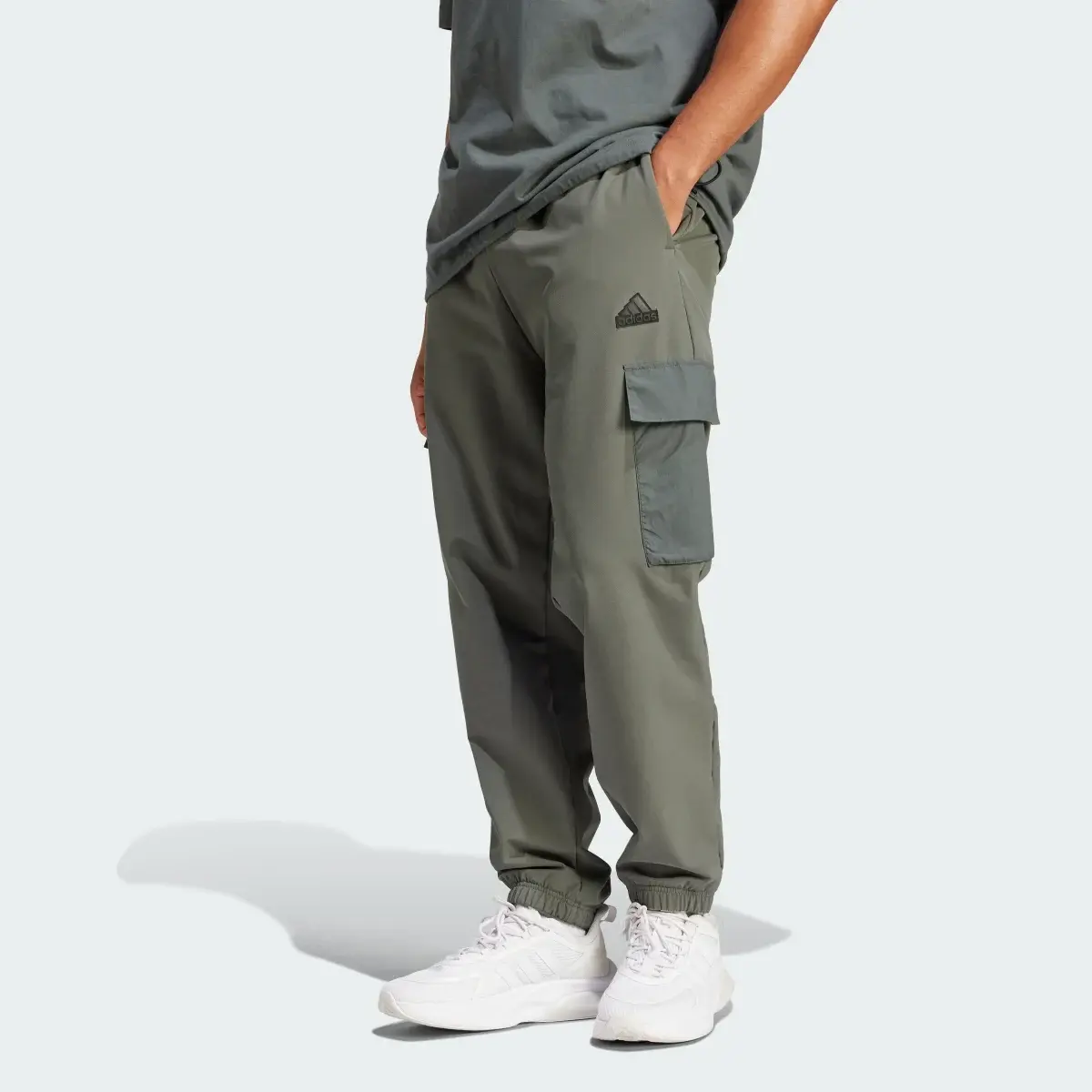 Adidas Pantalón City Escape Premium Cargo. 1