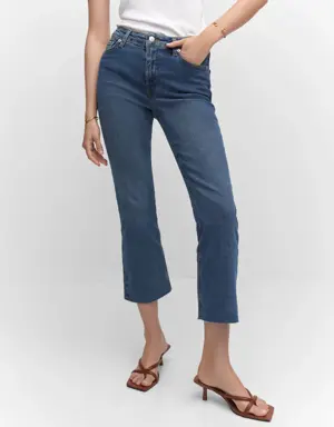 İspanyol paçalı kısa jean pantolon