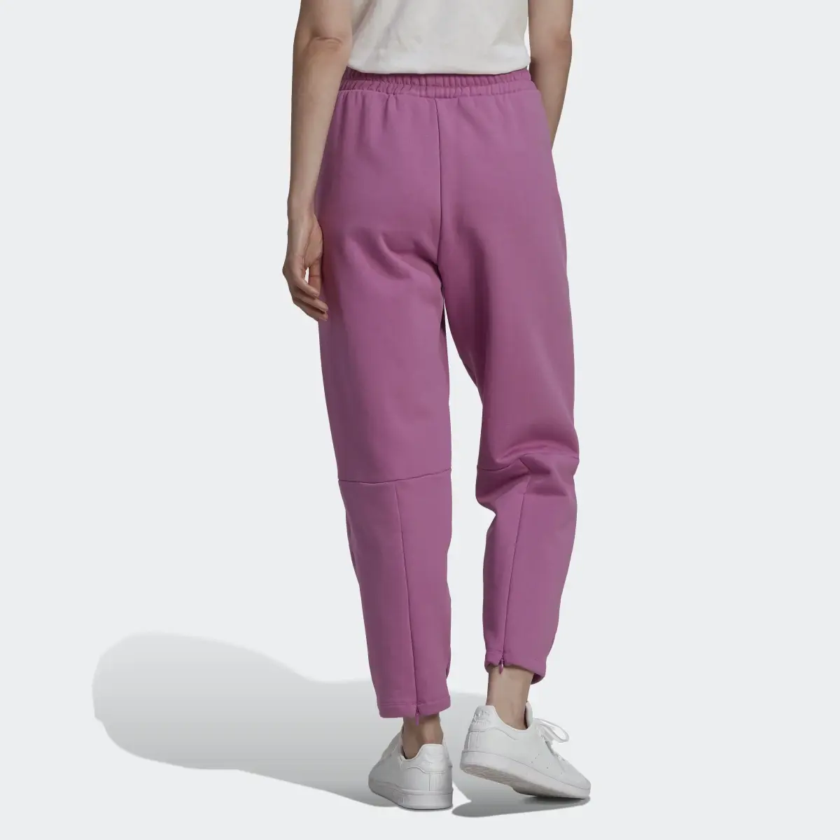 Adidas Adicolor Contempo Relaxed Joggers. 2