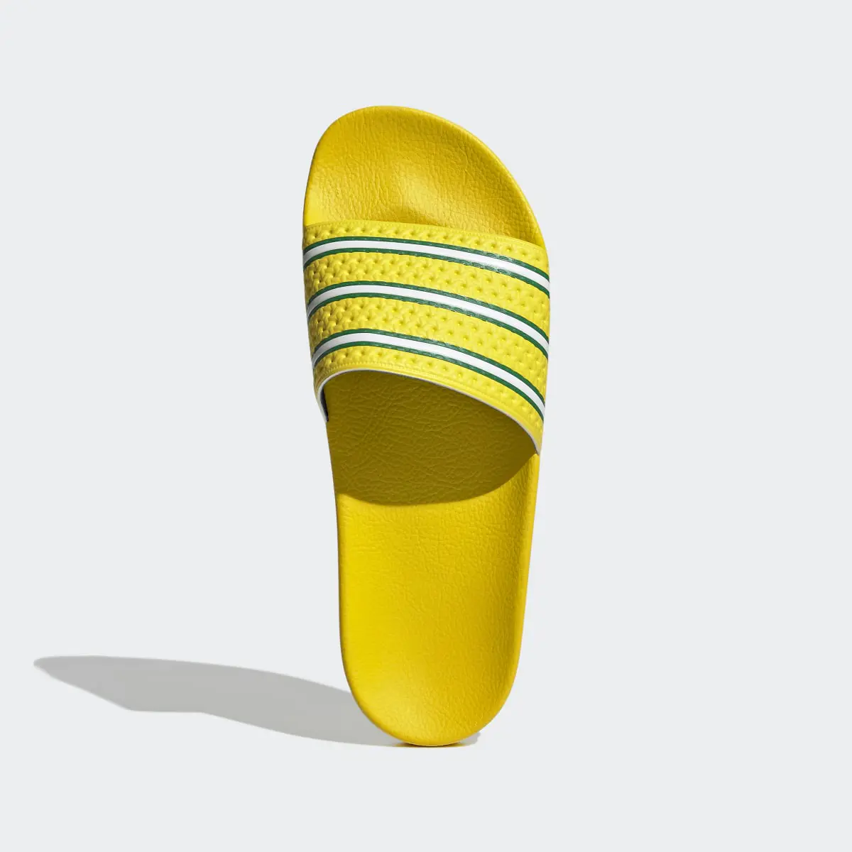 Adidas Claquette Adilette. 3