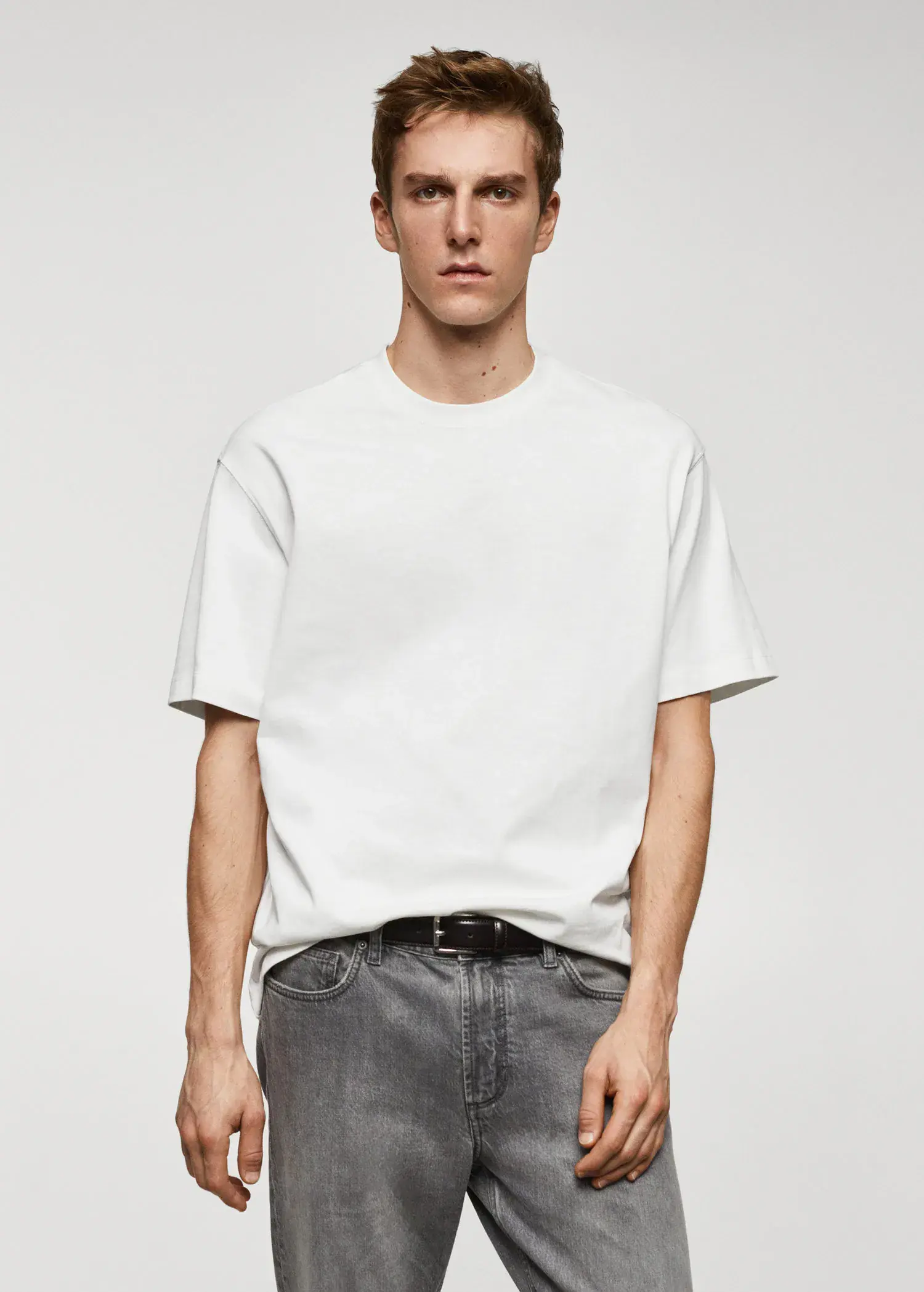 Mango T-shirt básica de 100% algodão relaxed fit. 1