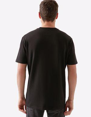 Cepli Siyah Basic Tişört
