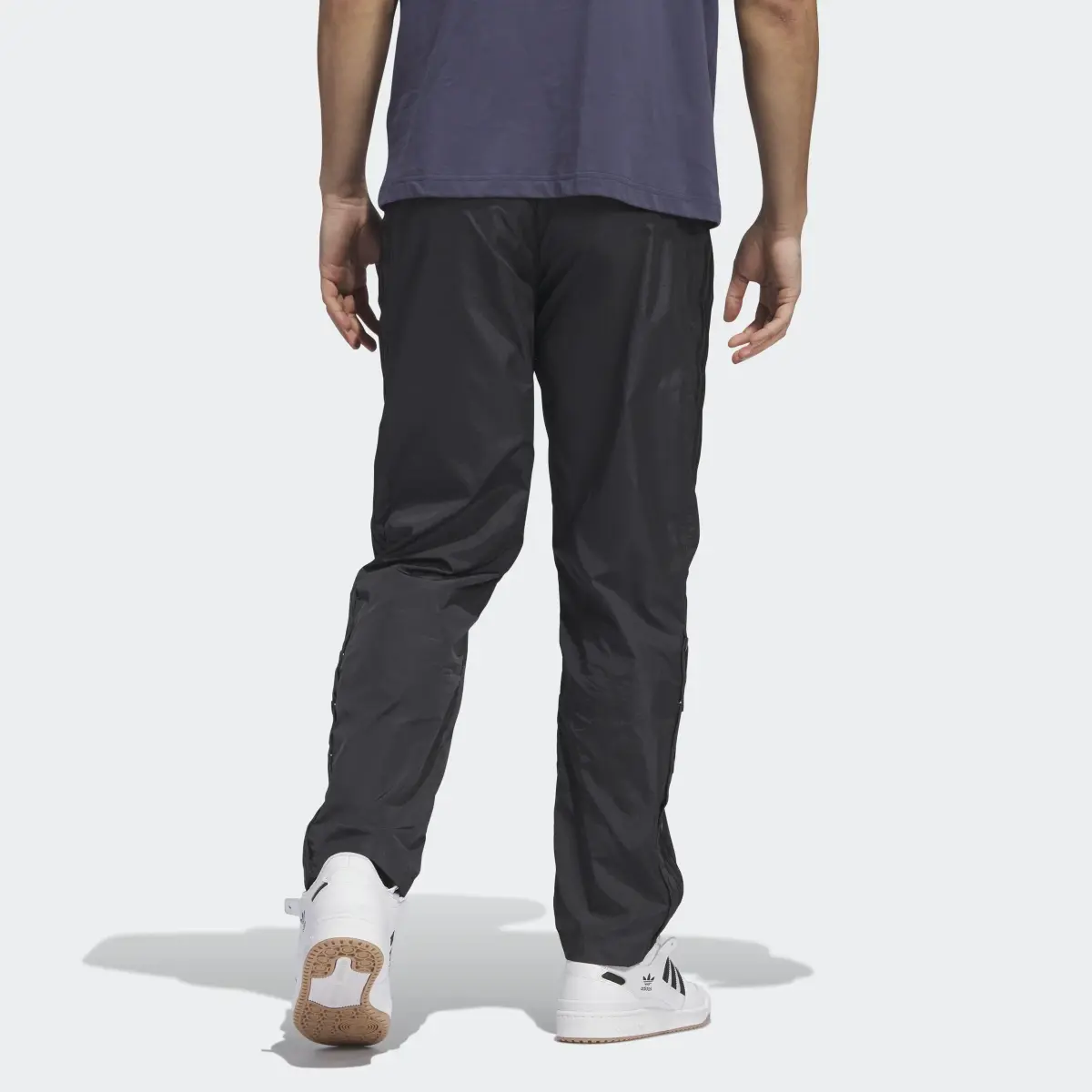 Adidas Pantaloni da basket Warm-Up. 2