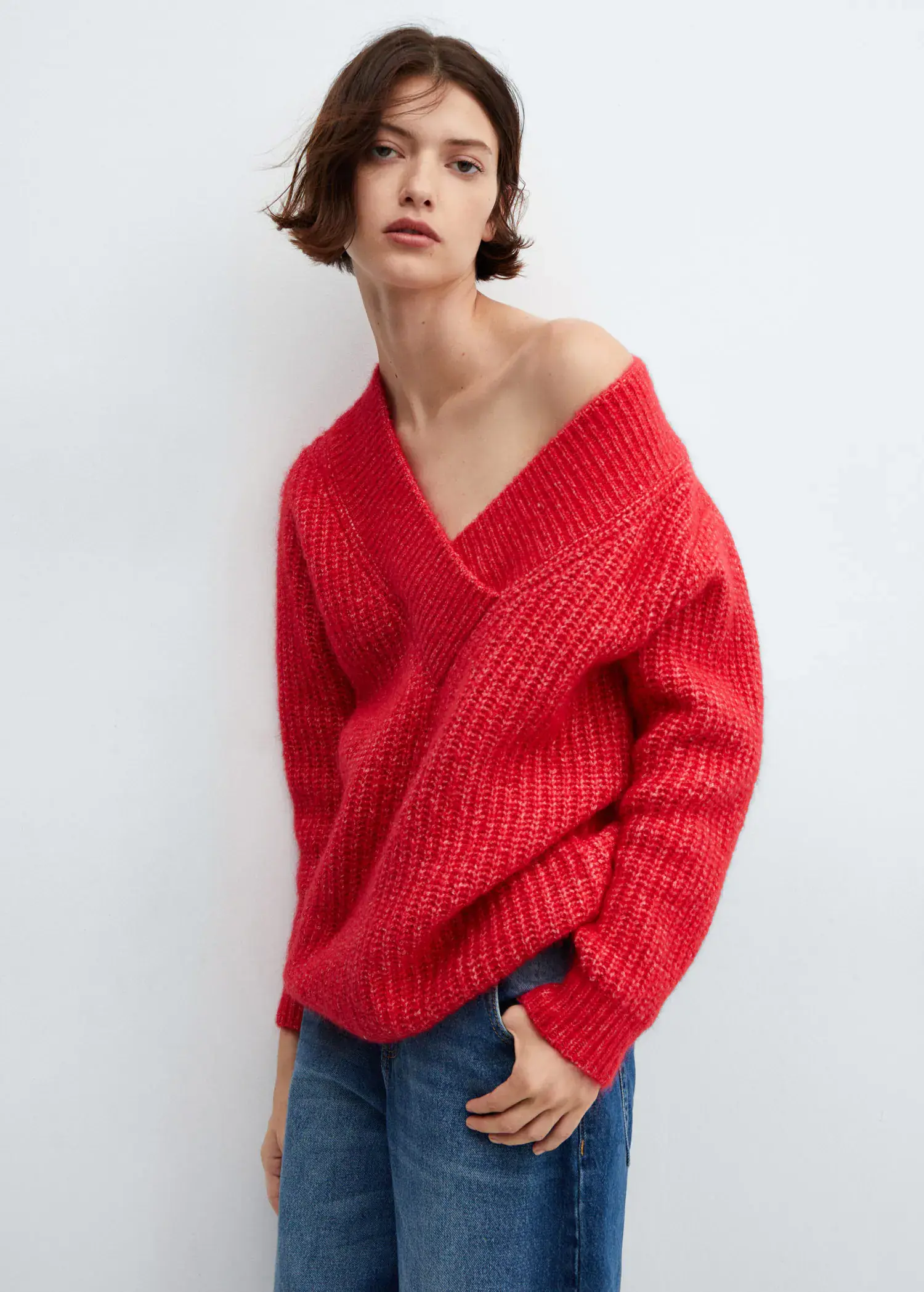 Mango Chunky-knit V-neck sweater. 1