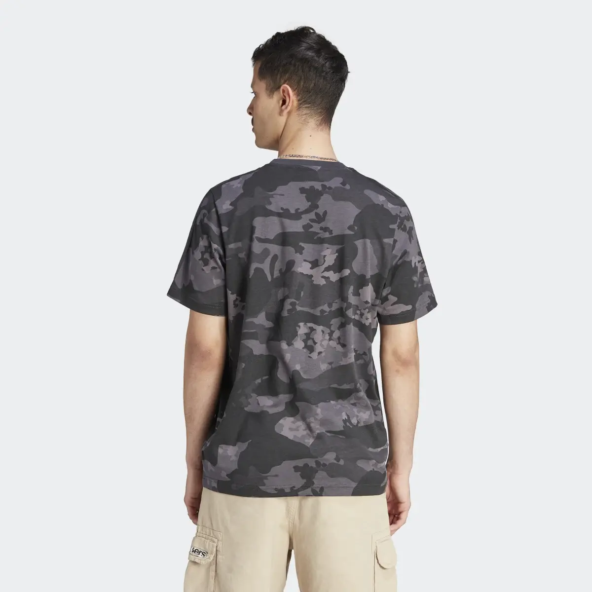 Adidas Camiseta Graphics Camo. 3