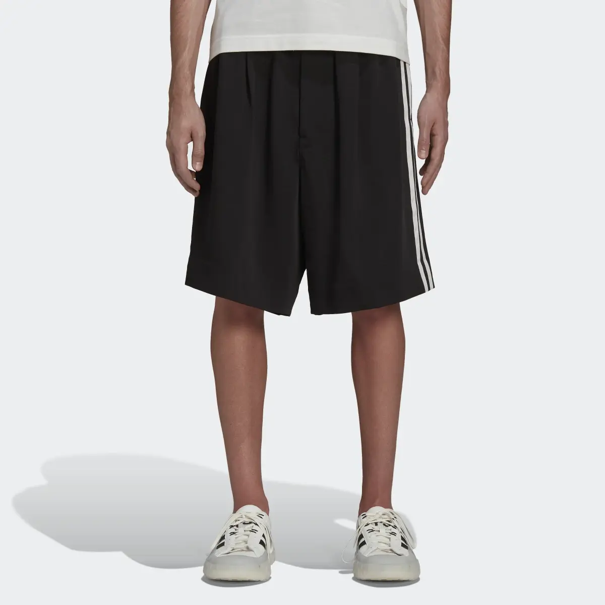 Adidas Shorts Cortos Y-3 Elegant 3 Franjas. 1