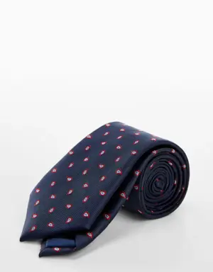 Stain-resistant printed tie