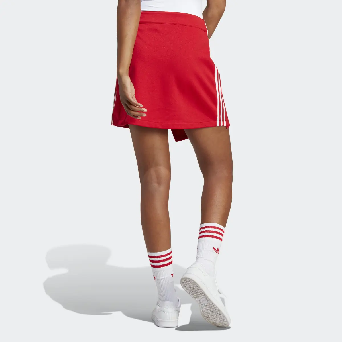 Adidas Adicolor Classics 3-Stripes Short Wrapping Skirt. 2
