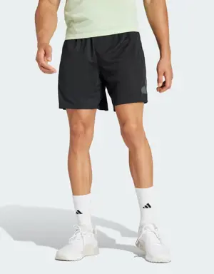 Train Essentials Seasonal Big Logo Shorts