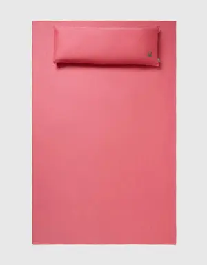 set of pink single green sheets