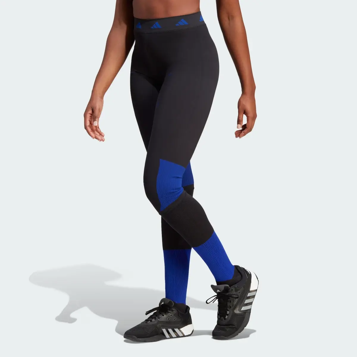 Adidas Leggings sem Costuras Techfit Recharge. 1