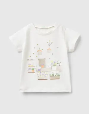 t-shirt in organic cotton with print