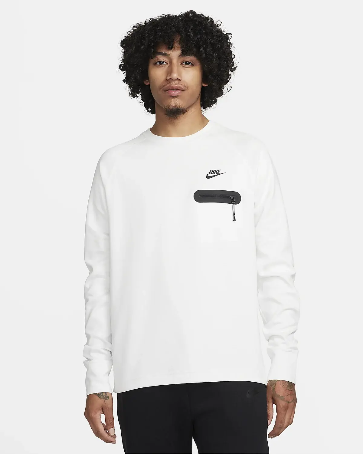 Nike Tech Fleece Lightweight. 1