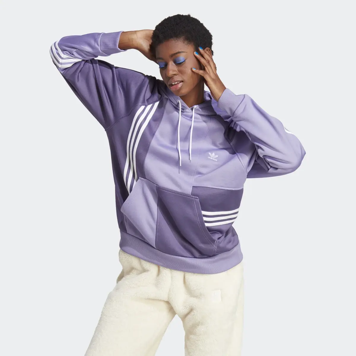 Adidas Hoodie. 2